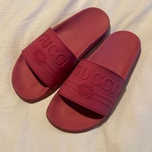 Fuchsia Women’s Gucci Slides